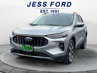 Used 2023 Ford Escape Platinum image 1