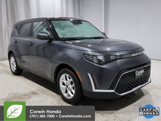 Used 2023 Kia Soul LX w/ LX Technology Package image 1