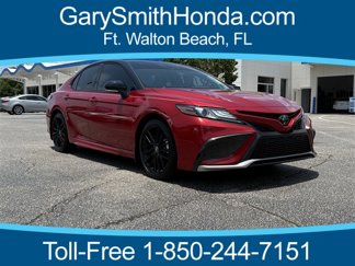 Used 2022 Toyota Camry XSE image 1