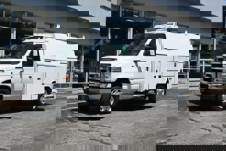 Used 2011 Ford E-350 and Econoline 350 Super Duty w/ PWR Locks & Windows Group image 1