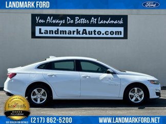 Used 2022 Chevrolet Malibu LT image 1