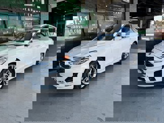Used 2019 Ford Fusion SEL image 1