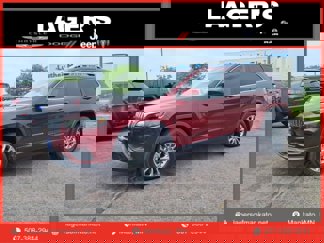 Used 2021 Jeep Cherokee Latitude Lux w/ Comfort/Convenience Group image 1