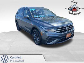 Certified 2022 Volkswagen Tiguan SE w/ Panoramic Sunroof Package image 1