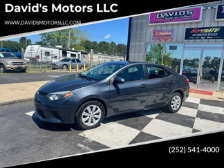 Used 2015 Toyota Corolla LE image 1