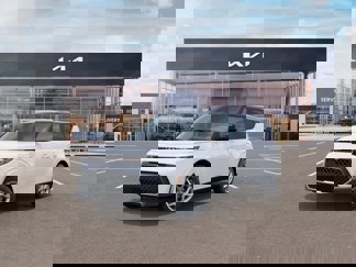 New 2025 Kia Soul S image 1