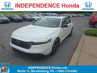 Used 2023 Honda Accord Sport image 1