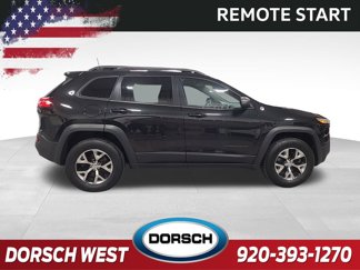 Used 2016 Jeep Cherokee Trailhawk w/ Comfort/Convenience Group image 1