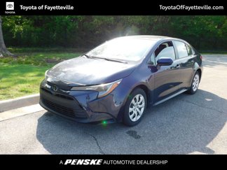 Used 2023 Toyota Corolla LE image 1