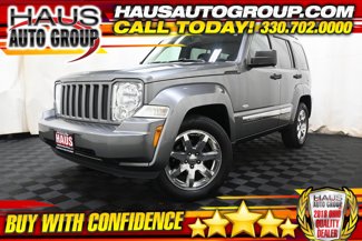 Used 2012 Jeep Liberty Sport image 1