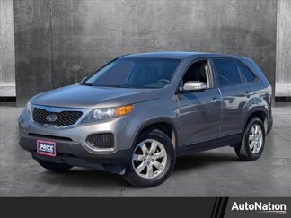 Used 2011 Kia Sorento LX image 1