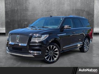Used 2021 Lincoln Navigator Reserve image 1