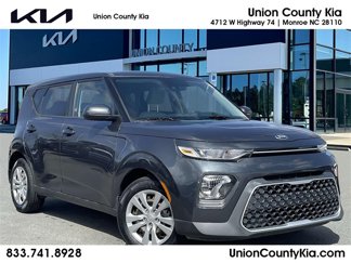 Used 2021 Kia Soul S image 1