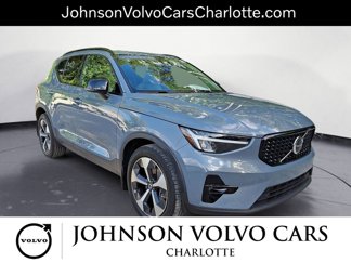 Certified 2023 Volvo XC40 B5 Plus w/ Climate Package image 1