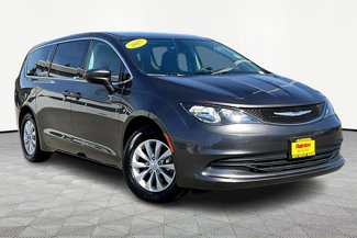 Used 2017 Chrysler Pacifica Touring w/ Tire & Wheel Group image 1
