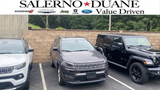 Used 2022 Jeep Compass Latitude w/ Sun and Sound Group image 1