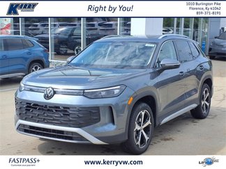 New 2025 Volkswagen Tiguan SE image 1