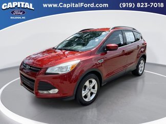 Used 2016 Ford Escape SE w/ Equipment Group 201A image 1