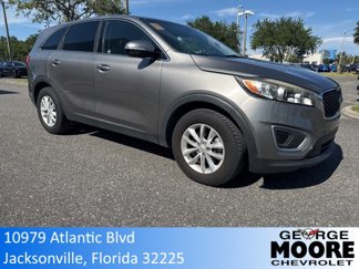 Used 2016 Kia Sorento L image 1
