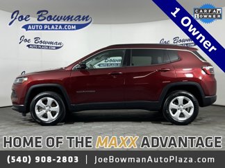 Used 2022 Jeep Compass Latitude image 1