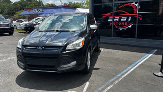 Used 2015 Ford Escape SE image 1