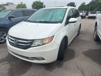 Used 2014 Honda Odyssey Touring image 1