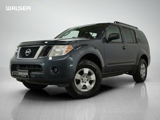 Used 2011 Nissan Pathfinder S image 1