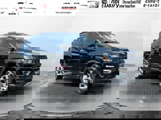 Used 2018 Jeep Compass Limited w/ Navigation Group image 1
