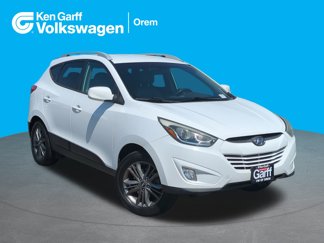 Used 2015 Hyundai Tucson SE image 1