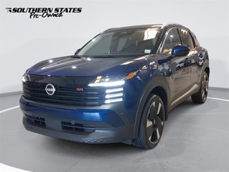 Used 2025 Nissan Kicks SR w/ SR Premium Package image 1