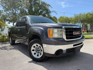 Used 2010 GMC Sierra 1500 SLE image 1