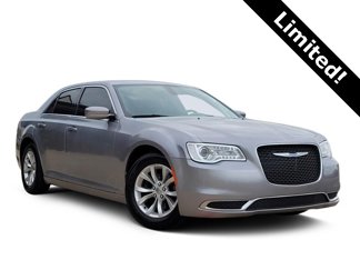 Used 2016 Chrysler 300 Limited image 1