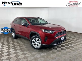 Used 2020 Toyota RAV4 LE image 1