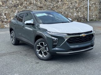 New 2025 Chevrolet Trax LT w/ Driver Confidence Package image 1