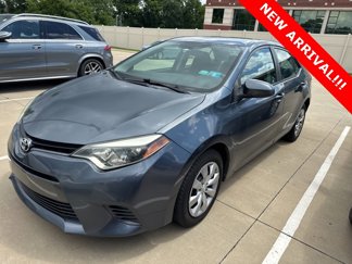 Used 2016 Toyota Corolla LE image 1