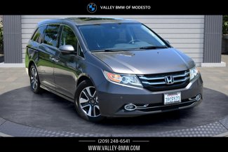 Used 2016 Honda Odyssey Touring image 1