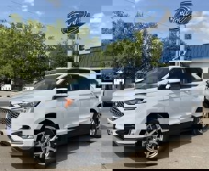 Used 2024 Ford Edge SEL w/ Convenience Package image 1