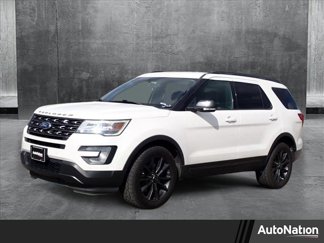 Used 2017 Ford Explorer XLT w/ Equipment Group 202A image 1