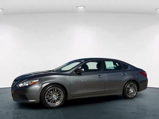 Used 2016 Nissan Altima 2.5 S image 1