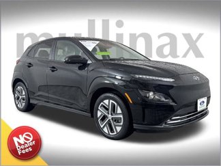 Used 2023 Hyundai Kona SEL image 1
