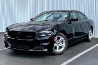 Used 2022 Dodge Charger SXT image 1