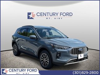 New 2025 Ford Escape SE image 1