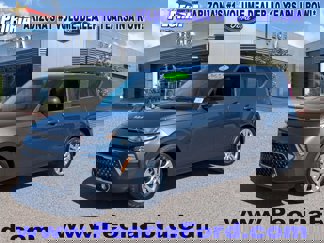 Used 2022 Kia Soul LX image 1