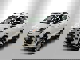 Used 2022 Chevrolet Bolt EUV LT image 1