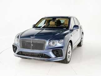 Used 2023 Bentley Bentayga Plug-In Hybrid image 1