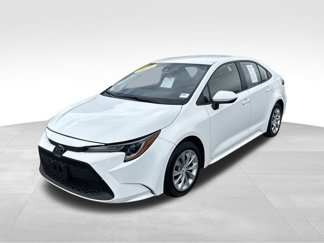 Used 2022 Toyota Corolla LE image 1