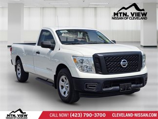 Used 2017 Nissan Titan S image 1