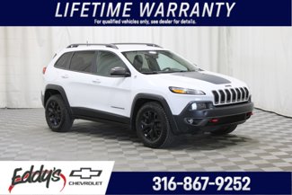 Used 2016 Jeep Cherokee Trailhawk image 1