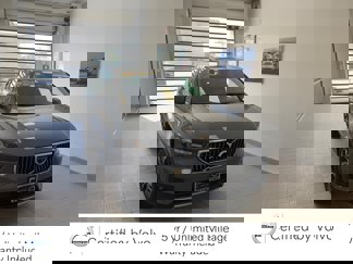 Certified 2022 Volvo XC40 T5 Inscription w/ Advanced Package image 1