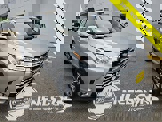 Used 2019 Toyota Highlander XLE image 1